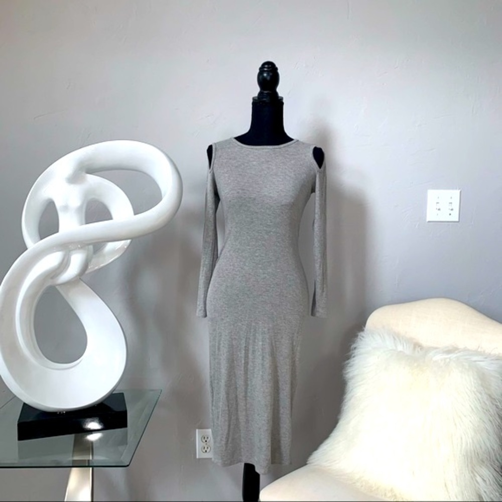 Forever 21 Grey Cold Shoulder Backless Midi Dress